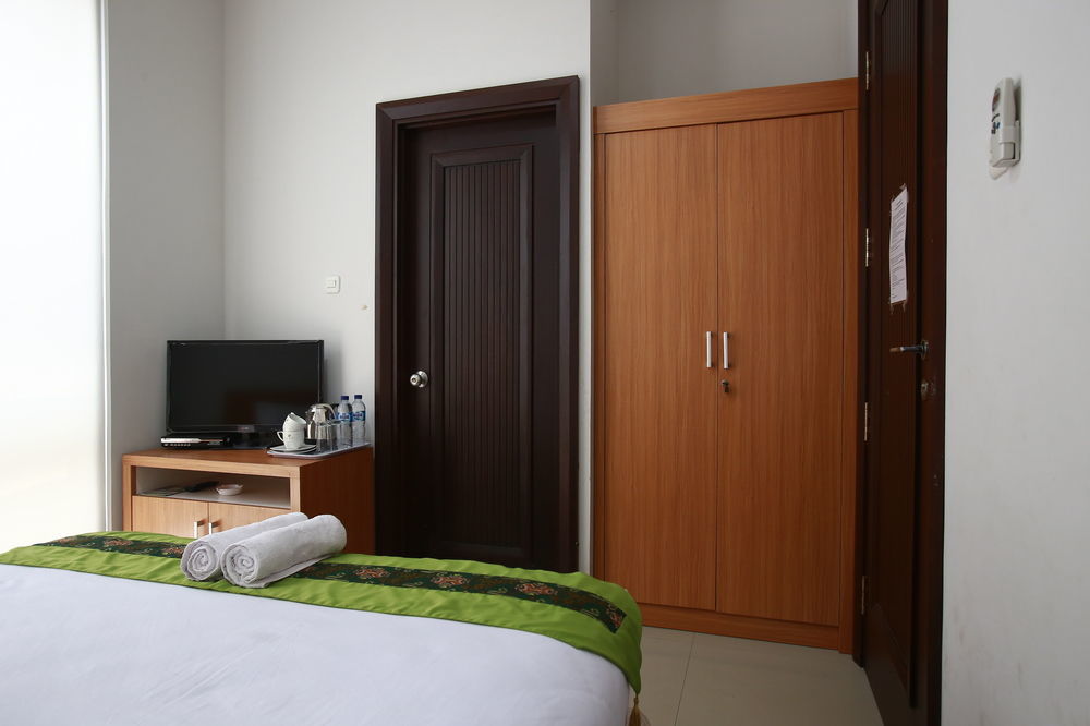 Capital O 91140 Ayodya Kebon Jeruk Hotel Jakarta Bagian luar foto